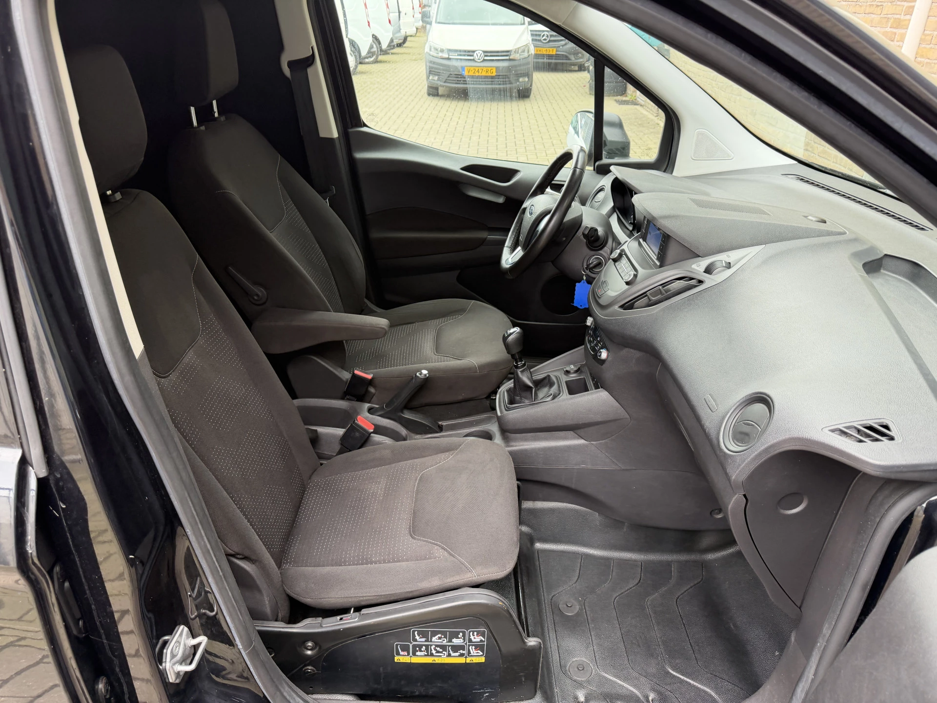 Hoofdafbeelding Ford Transit Courier