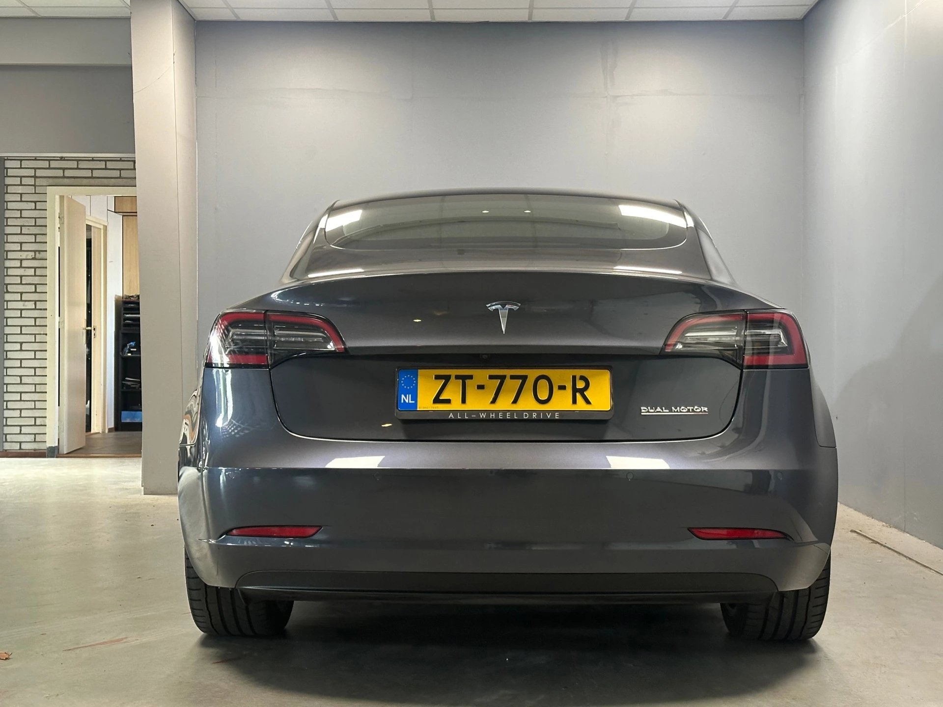 Hoofdafbeelding Tesla Model 3