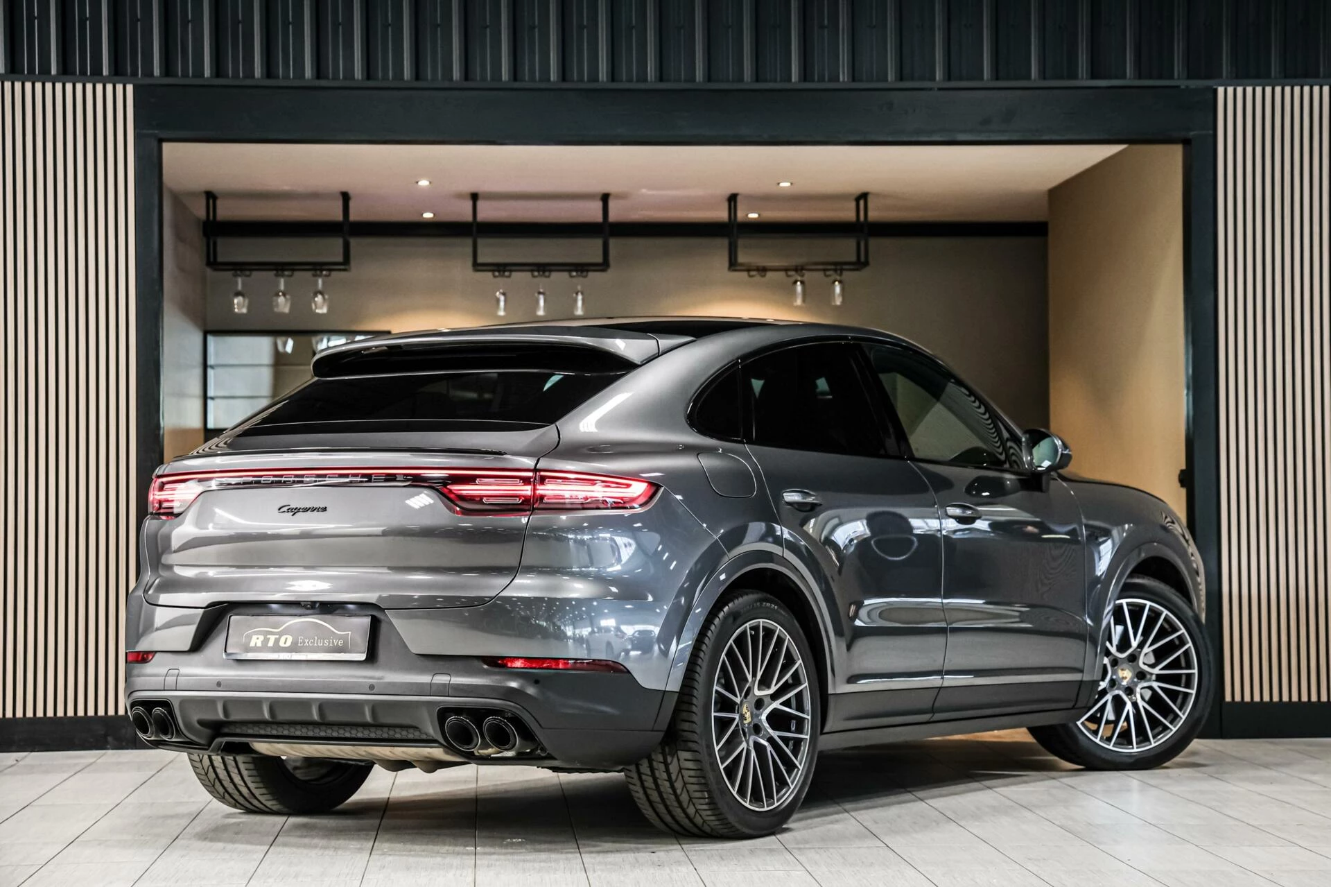 Hoofdafbeelding Porsche Cayenne