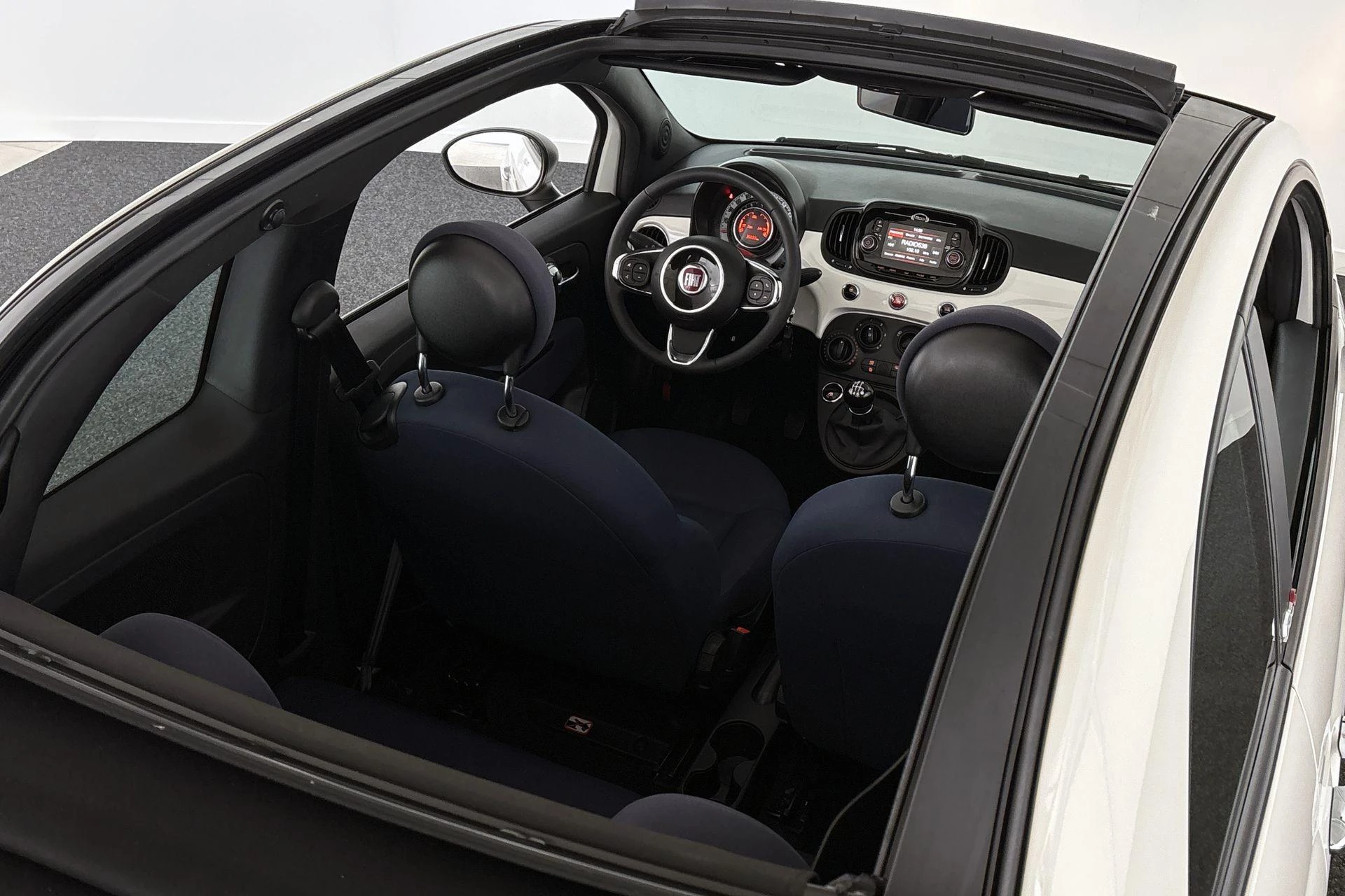 Hoofdafbeelding Fiat 500C