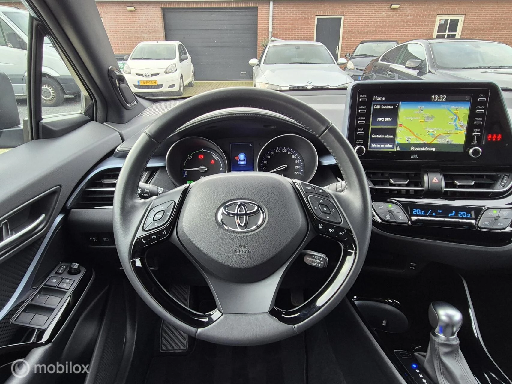 Hoofdafbeelding Toyota C-HR