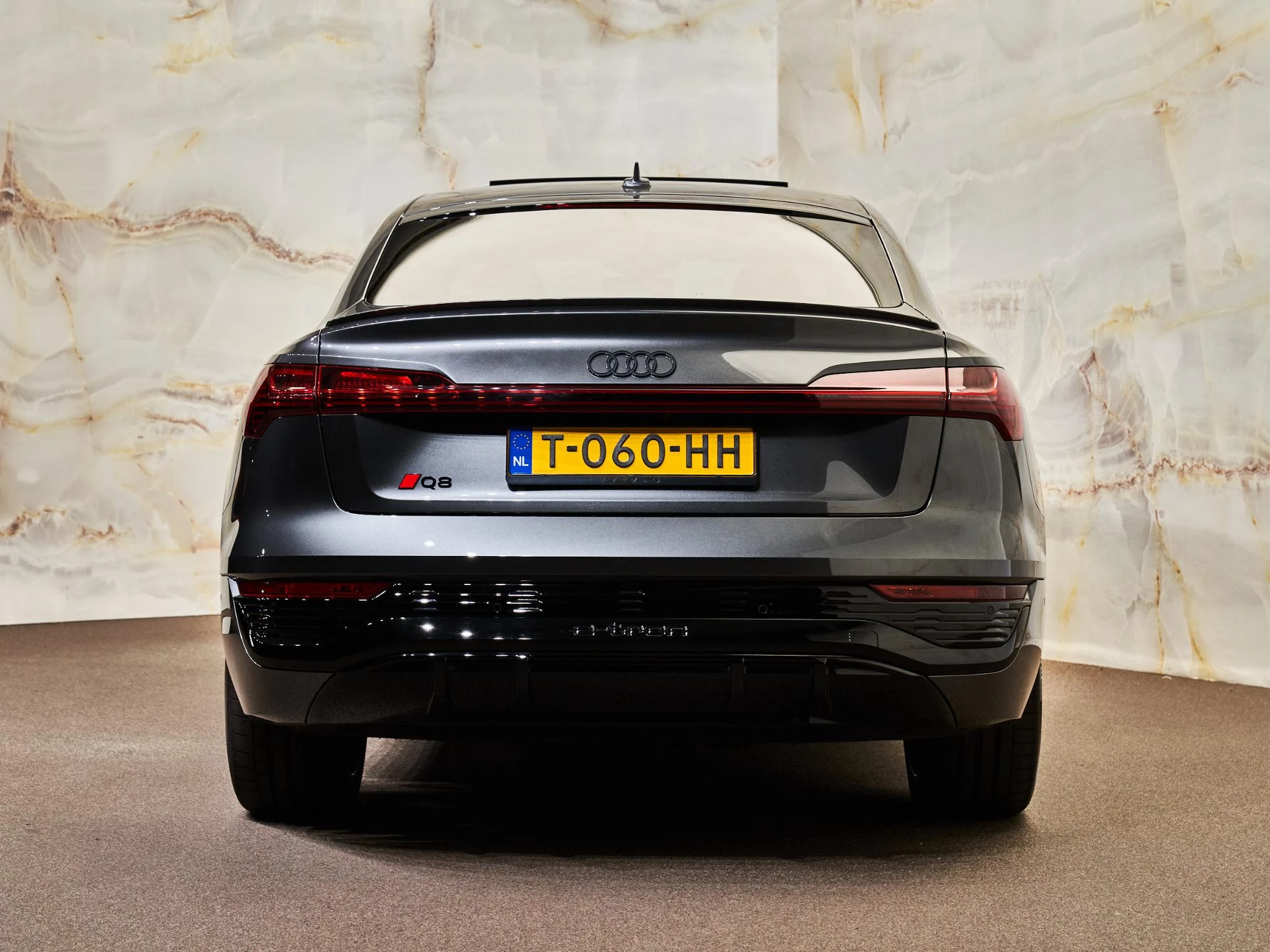 Hoofdafbeelding Audi Q8 Sportback e-tron