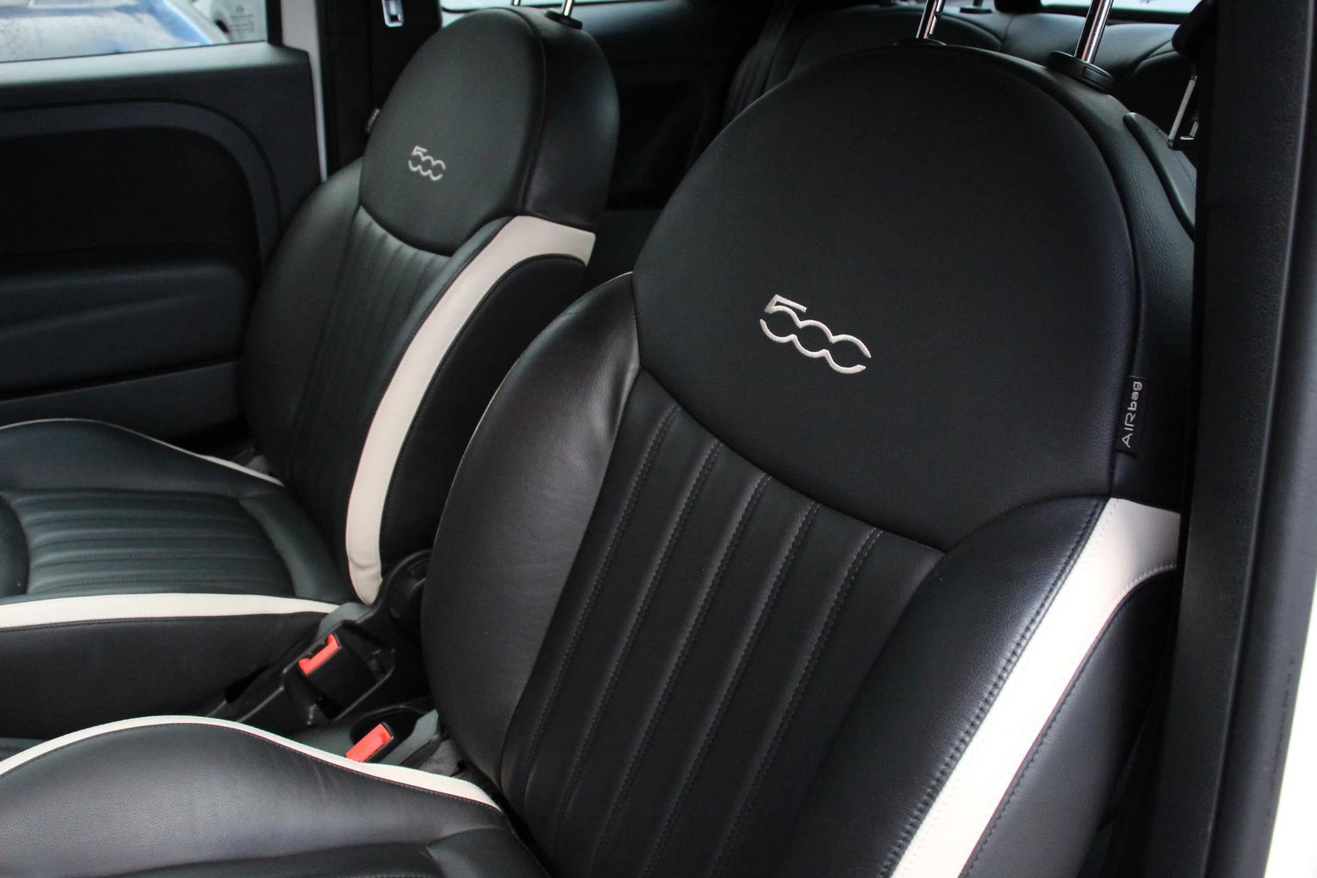 Hoofdafbeelding Fiat 500C