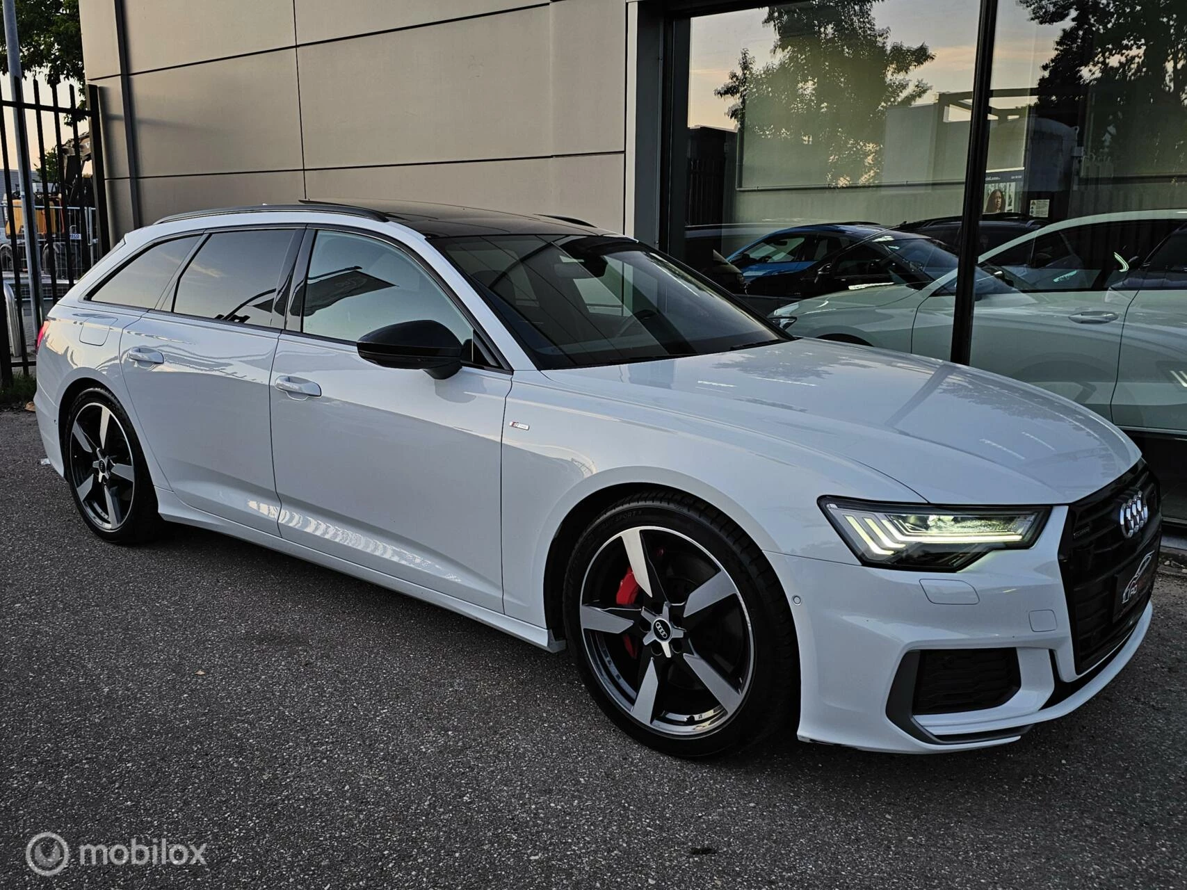 Hoofdafbeelding Audi A6