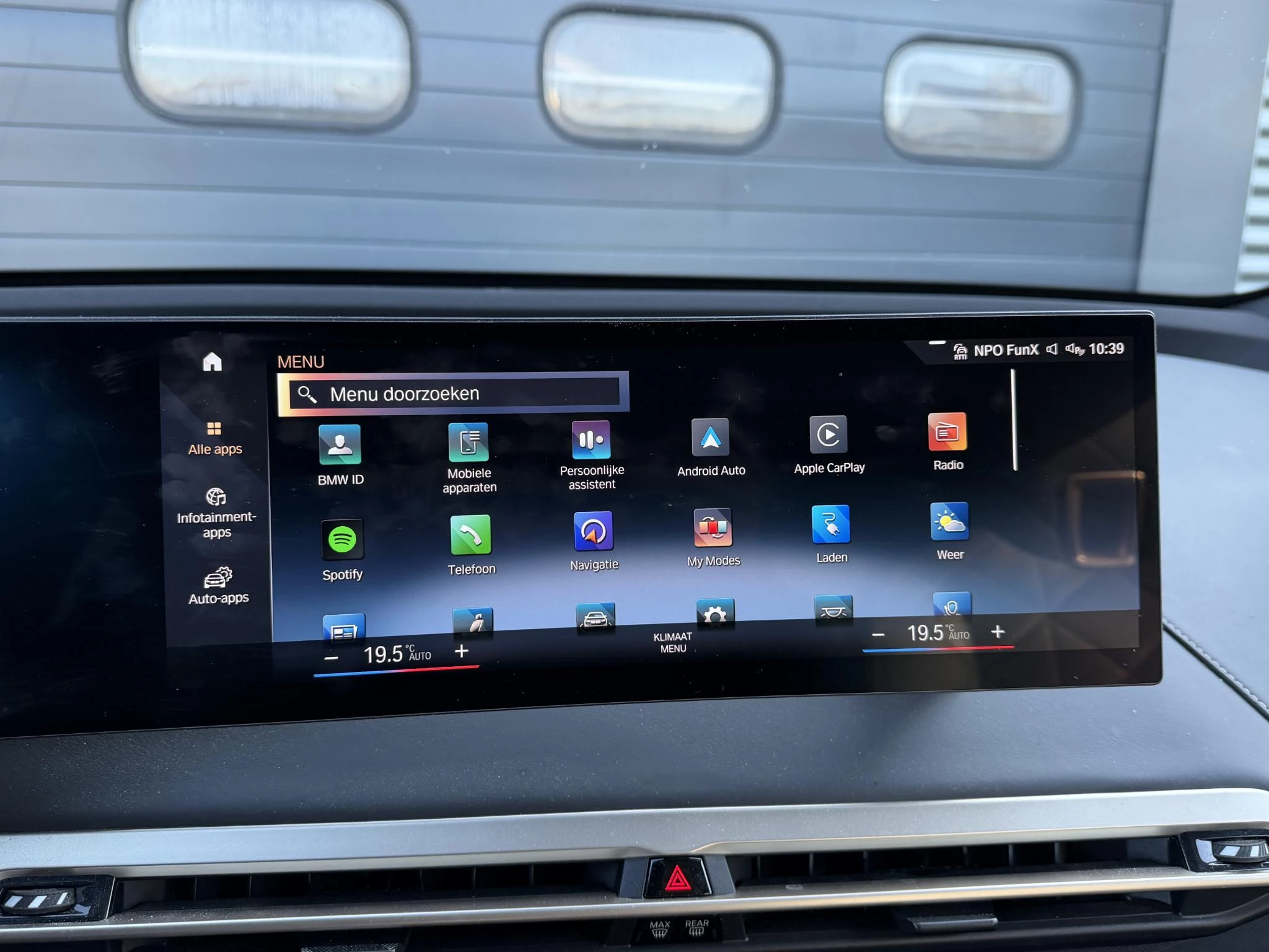 Hoofdafbeelding BMW iX