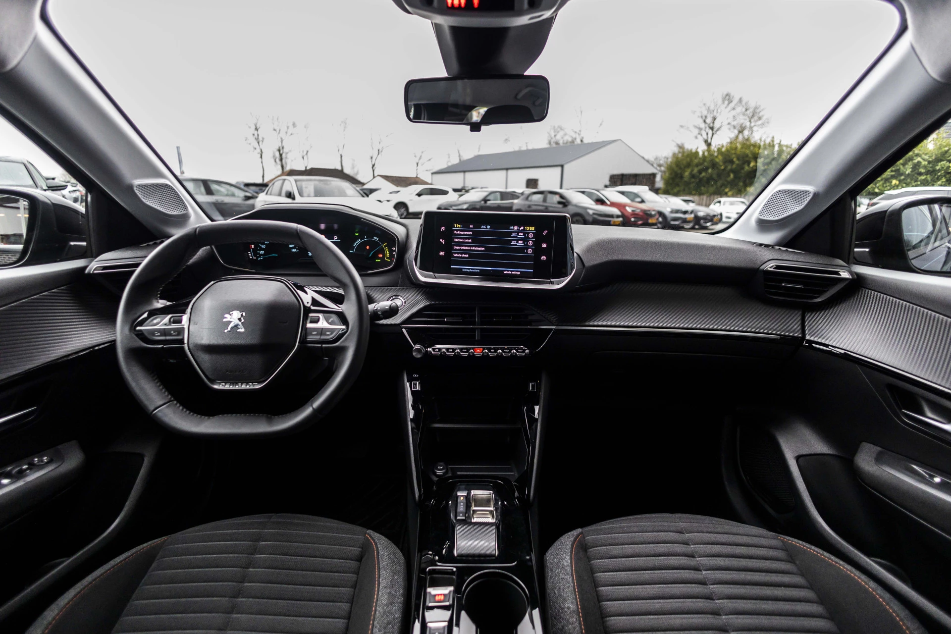 Hoofdafbeelding Peugeot e-208