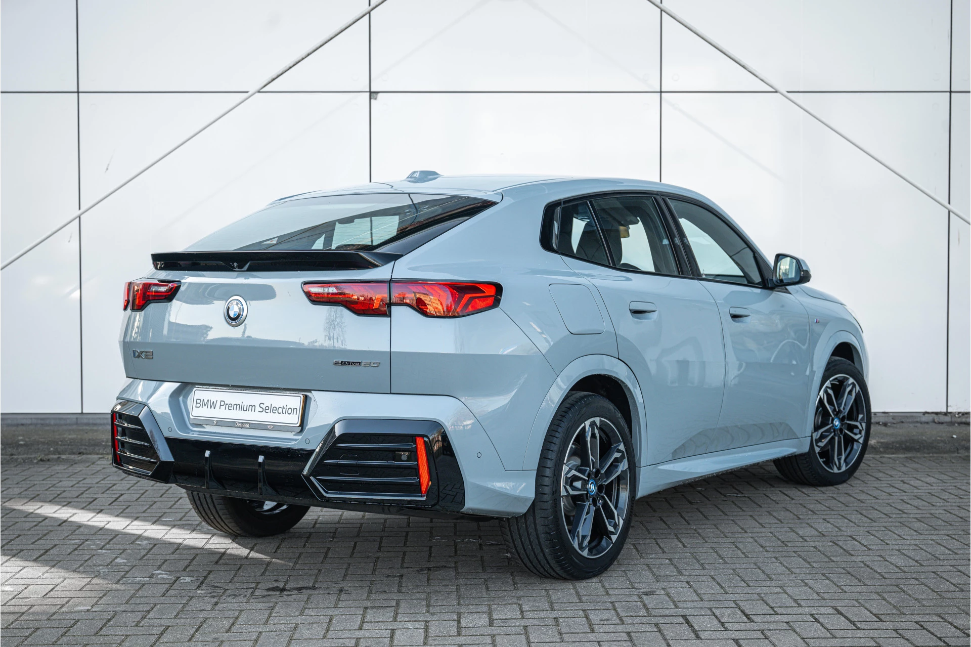 Hoofdafbeelding BMW iX2