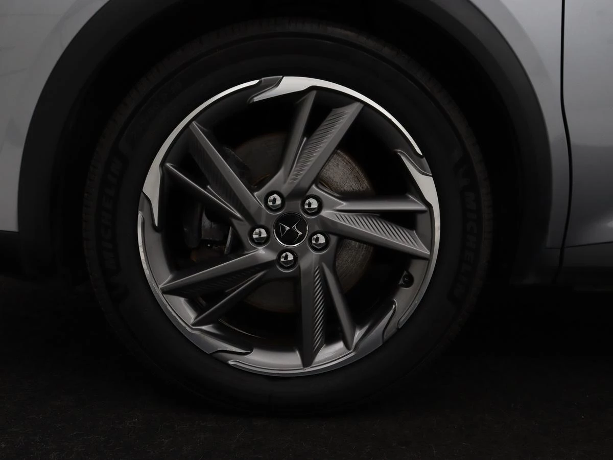 Hoofdafbeelding DS DS 7