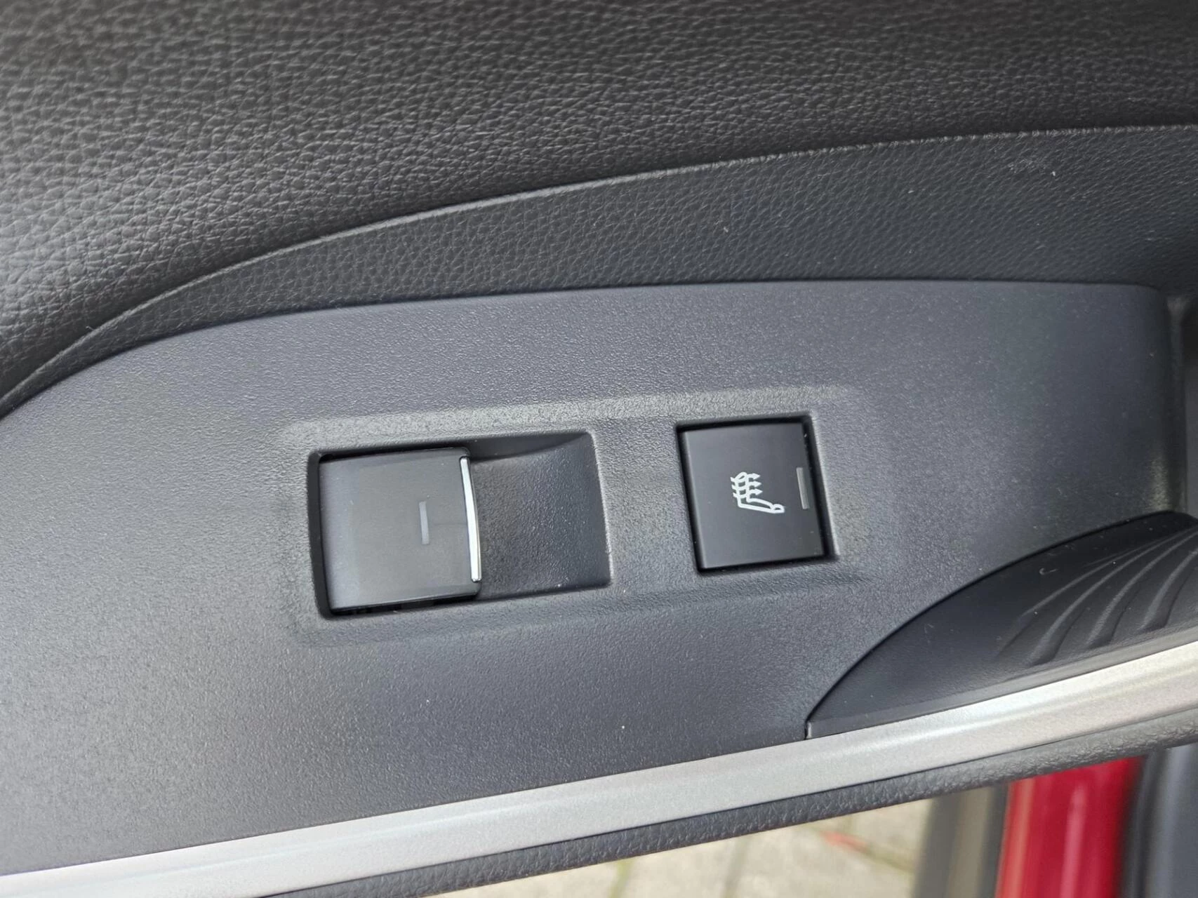 Hoofdafbeelding Suzuki Across