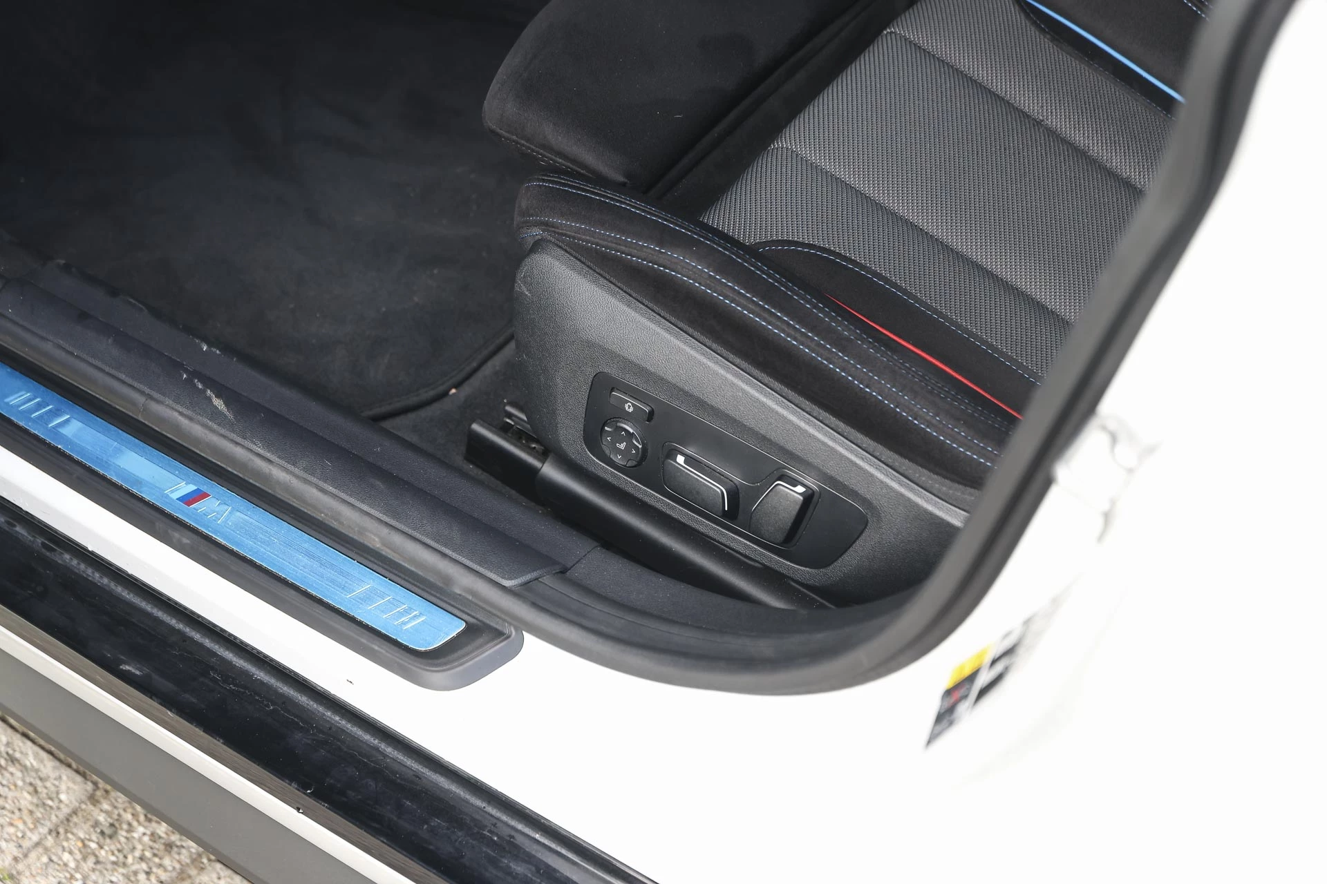 Hoofdafbeelding BMW i4