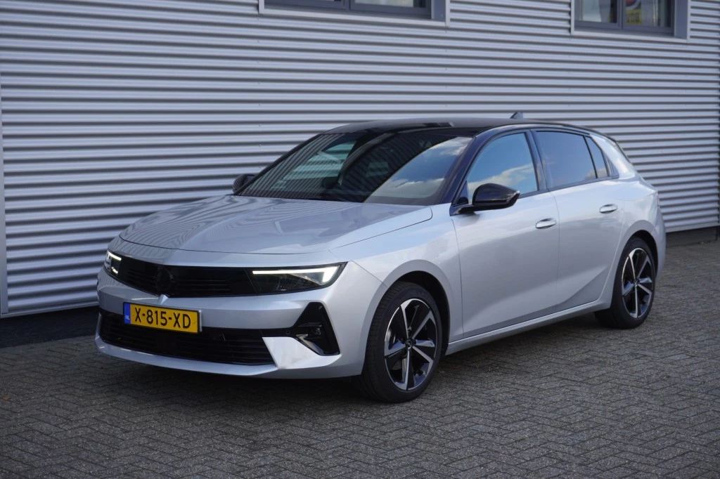 Hoofdafbeelding Opel Astra