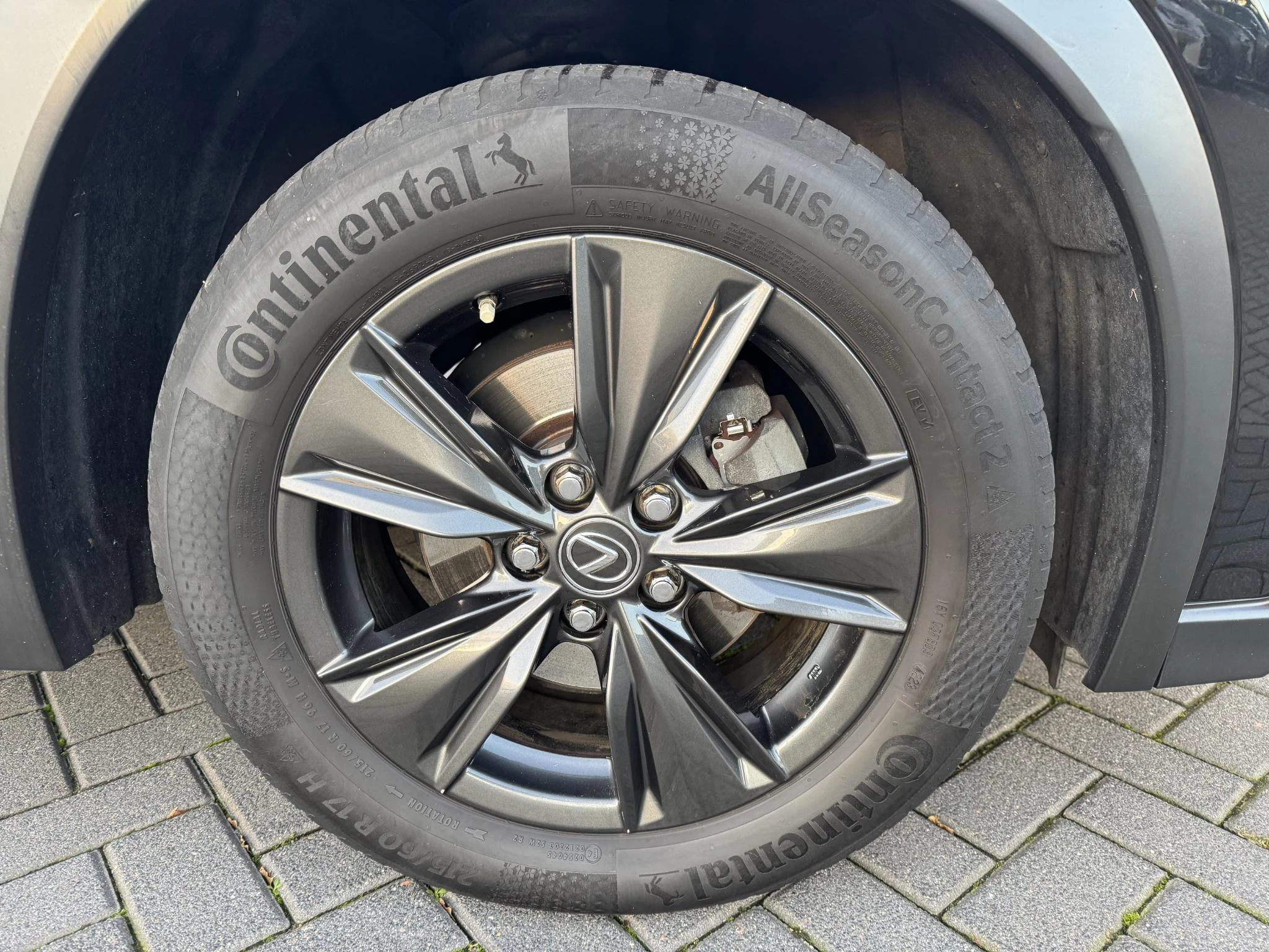 Hoofdafbeelding Lexus UX