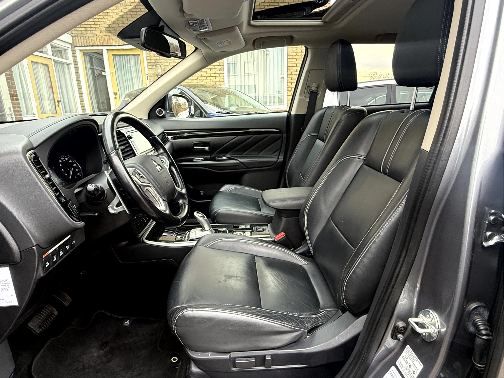 Hoofdafbeelding Mitsubishi Outlander