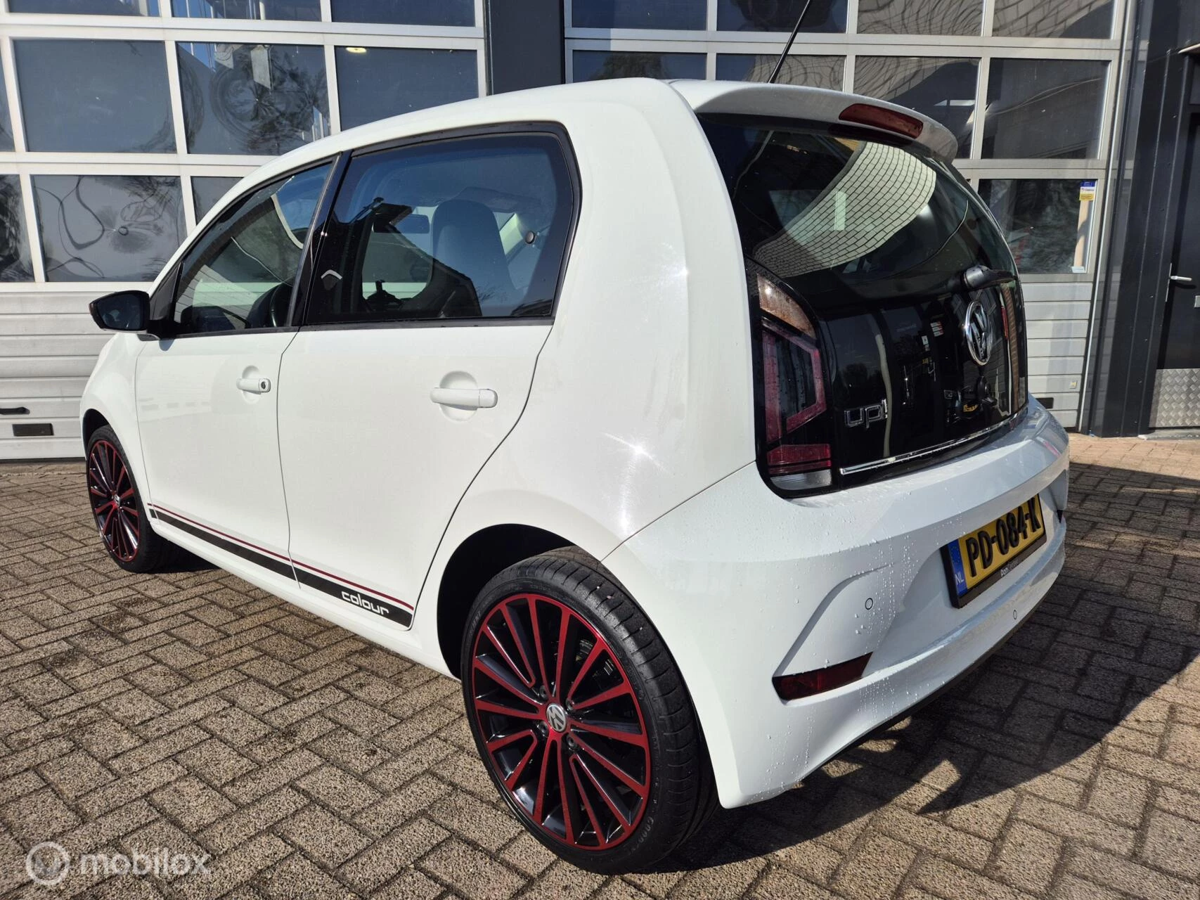 Hoofdafbeelding Volkswagen up!