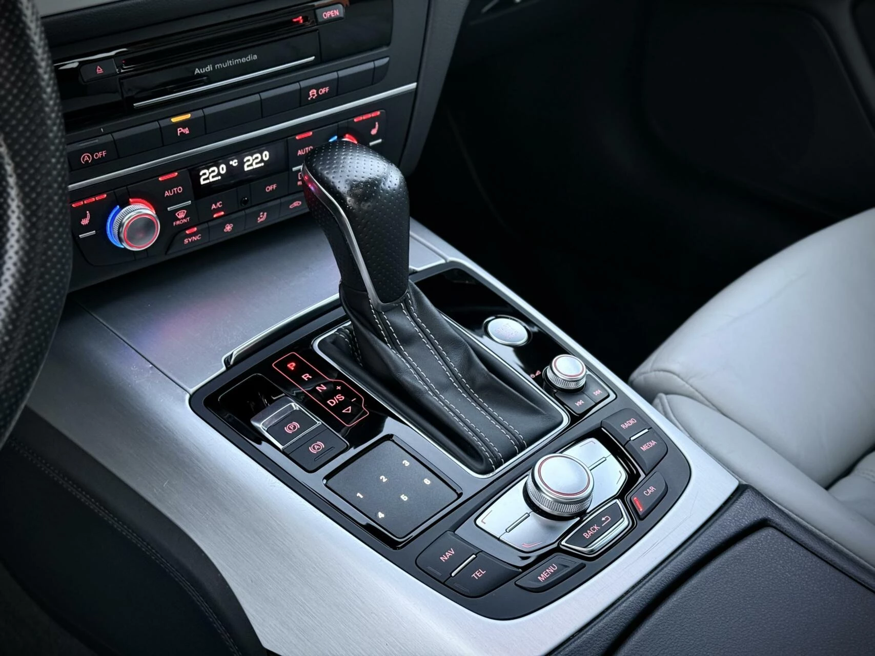 Hoofdafbeelding Audi A6