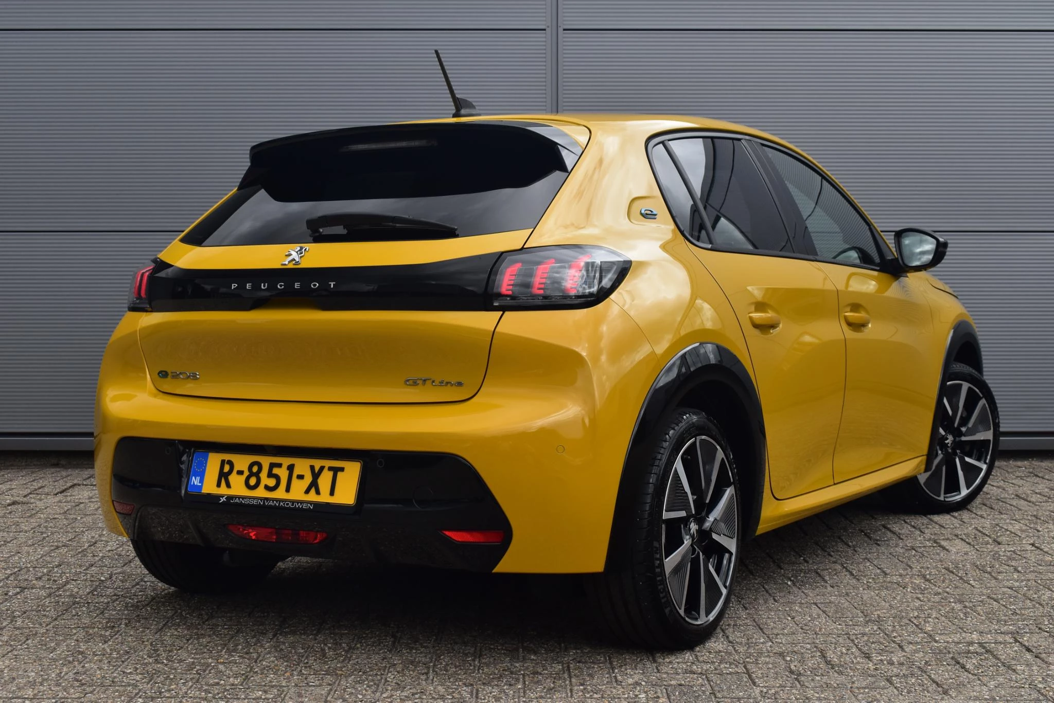Hoofdafbeelding Peugeot e-208