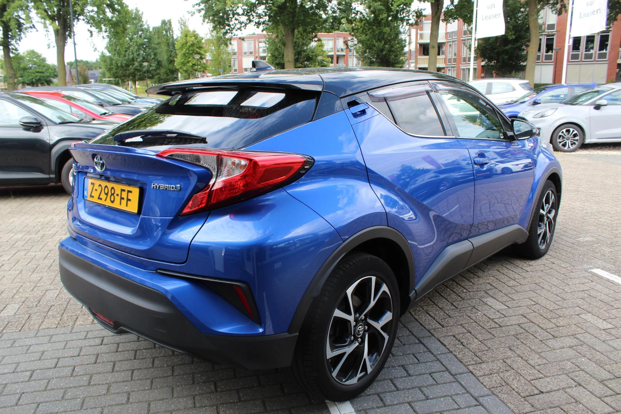 Hoofdafbeelding Toyota C-HR