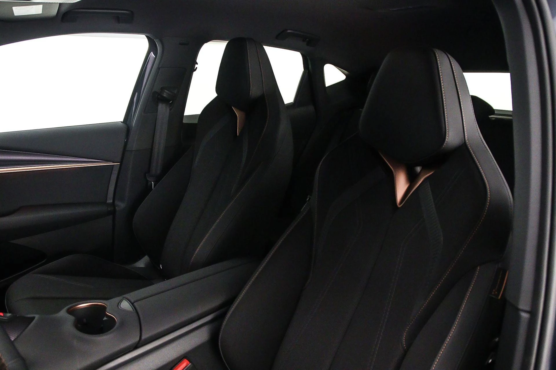 Hoofdafbeelding CUPRA Tavascan