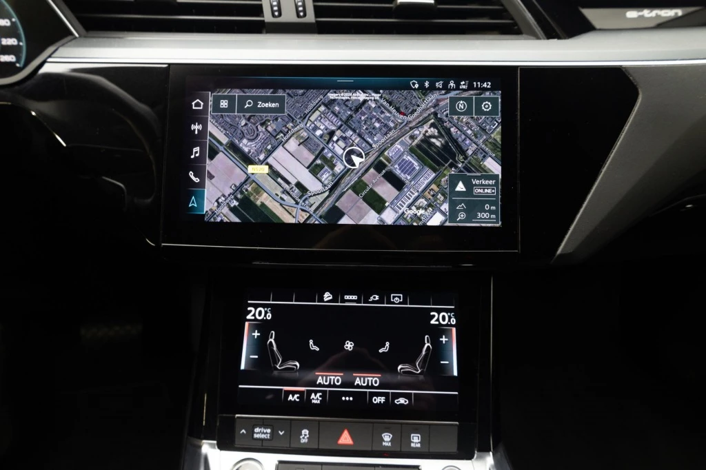 Hoofdafbeelding Audi Q8 e-tron