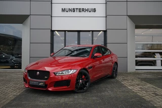 Hoofdafbeelding Jaguar XE Jaguar XE 3.0 S - Keyless entry - Voorstoelen verwarmd -