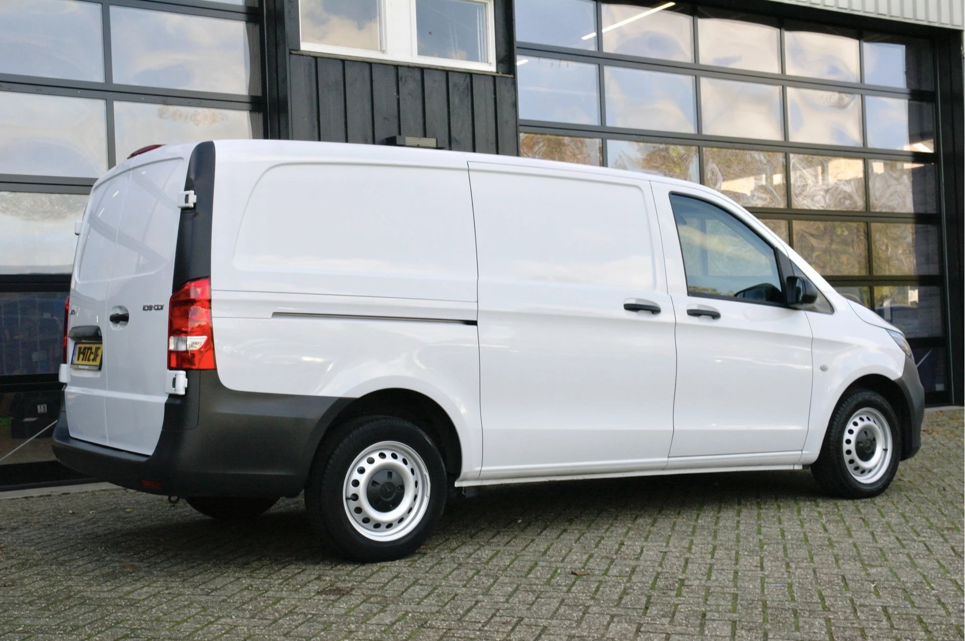 Hoofdafbeelding Mercedes-Benz Vito