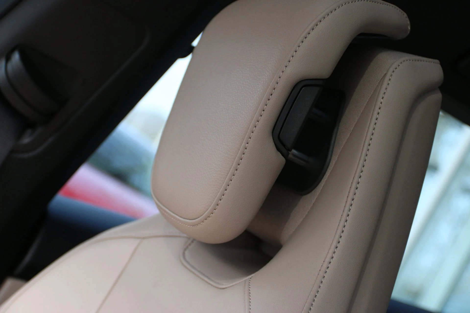 Hoofdafbeelding Porsche Taycan