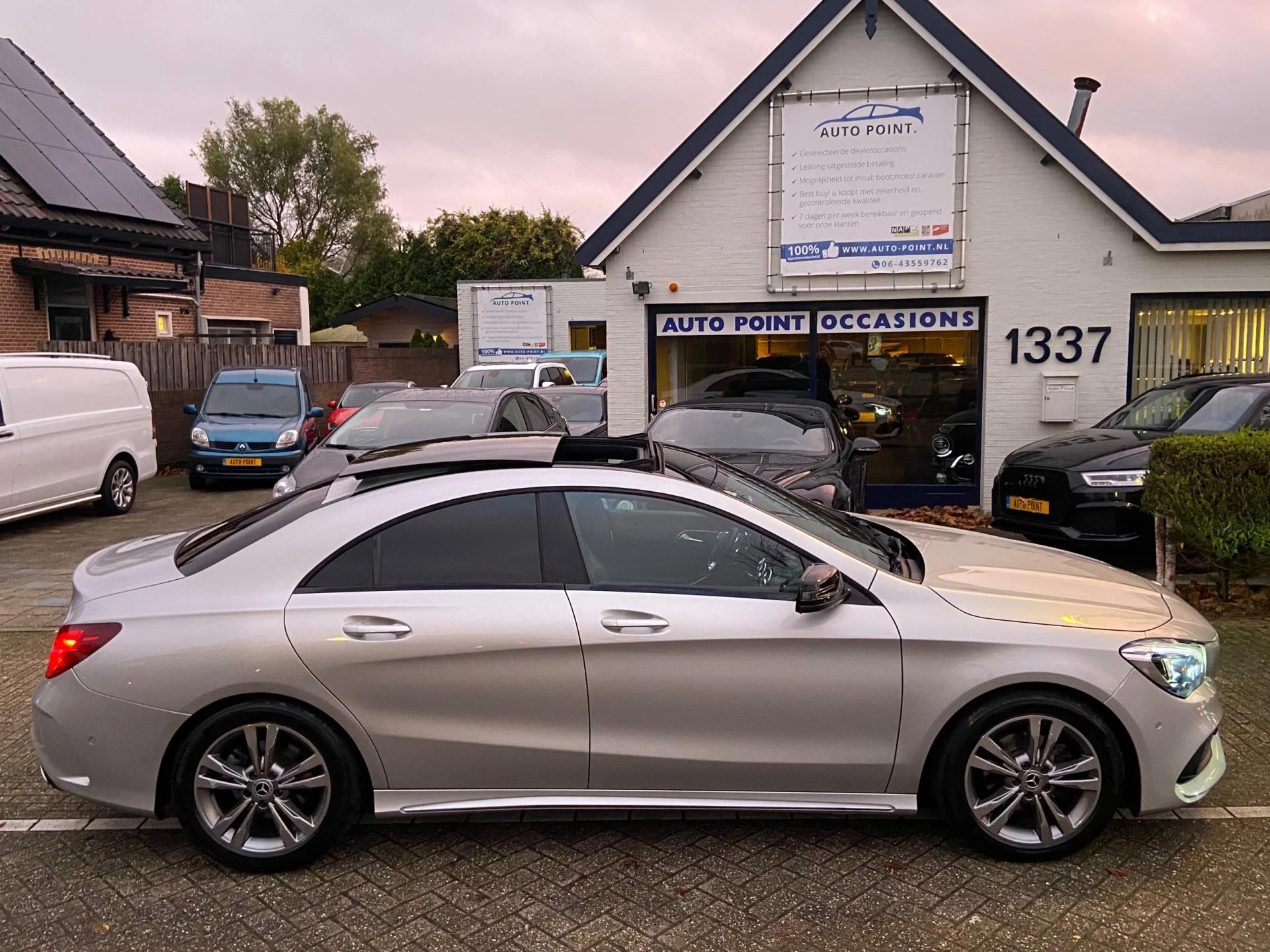 Hoofdafbeelding Mercedes-Benz CLA