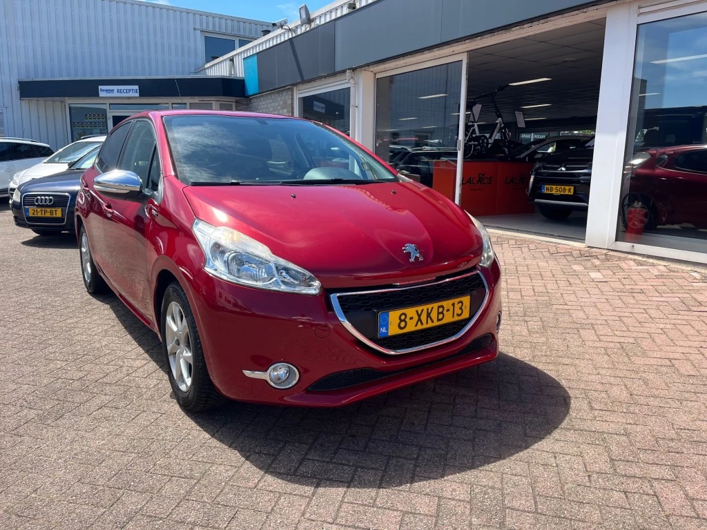 Hoofdafbeelding Peugeot 208