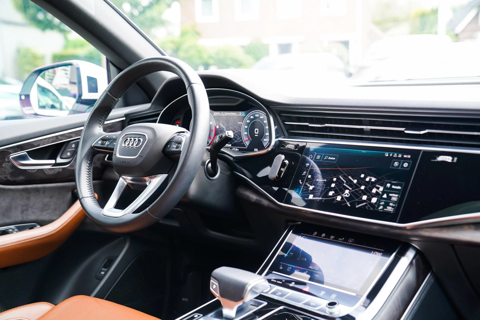 Hoofdafbeelding Audi Q8
