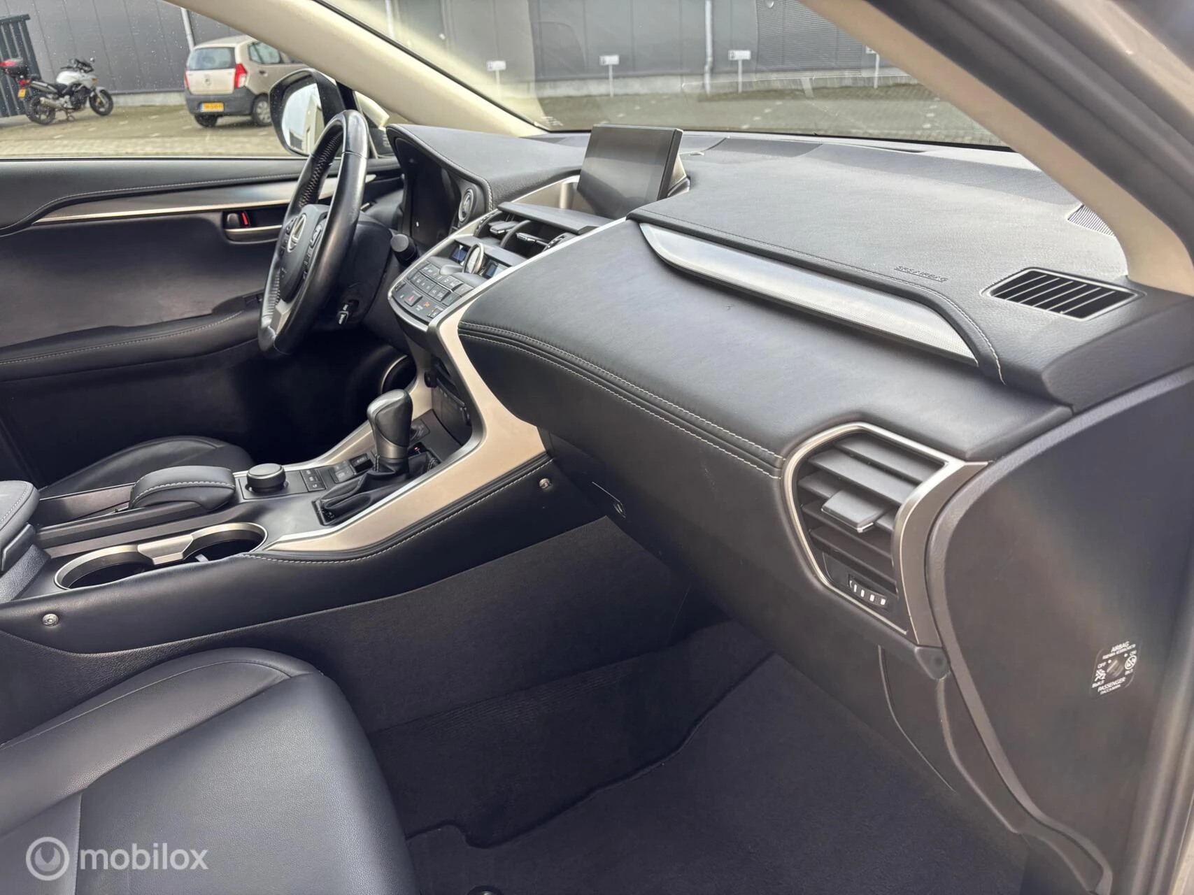 Hoofdafbeelding Lexus NX