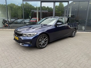 BMW 3 Serie Touring 320i Sportline,Vol leer,LED,Stoelverw,Trekhk elekt.,Na