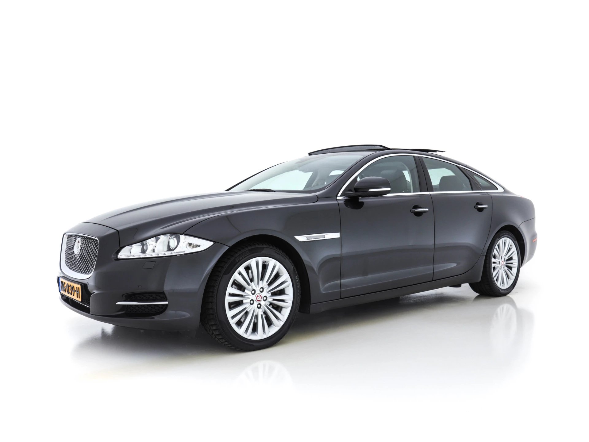 Hoofdafbeelding Jaguar XJ