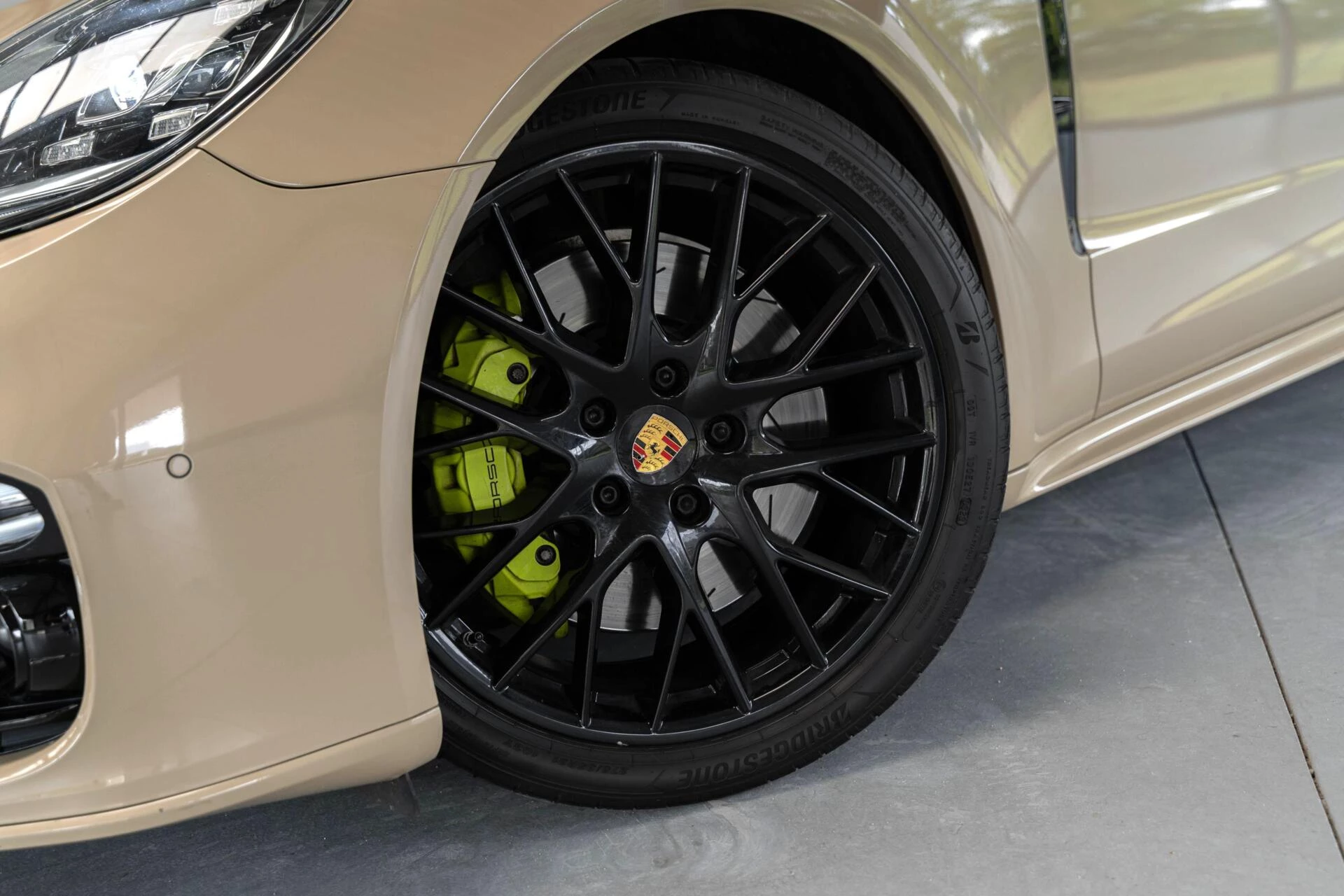Hoofdafbeelding Porsche Panamera