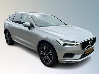 Hoofdafbeelding Volvo XC60 Volvo XC60 2.0 B5 AWD MOM. PRO