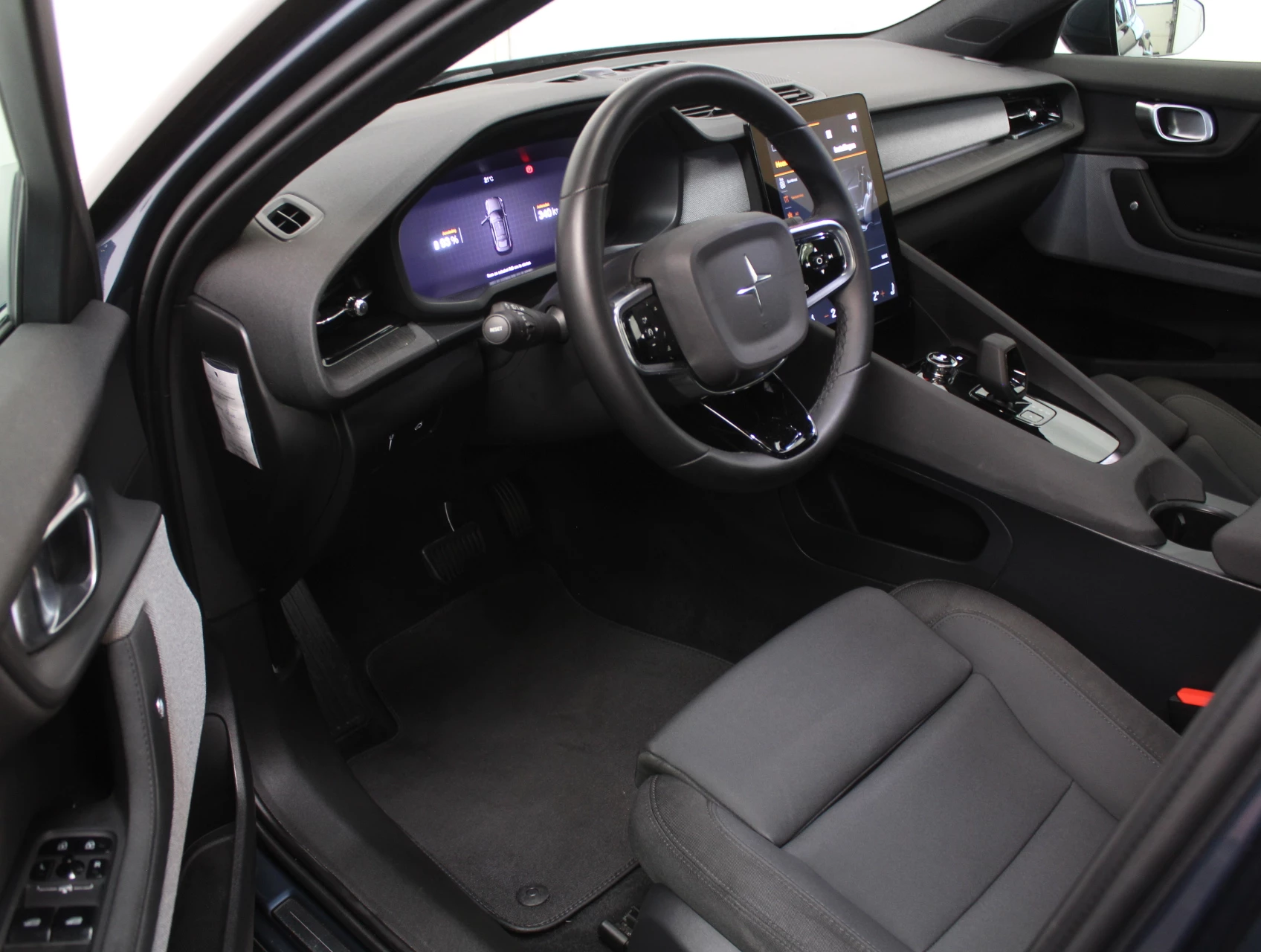 Hoofdafbeelding Polestar 2
