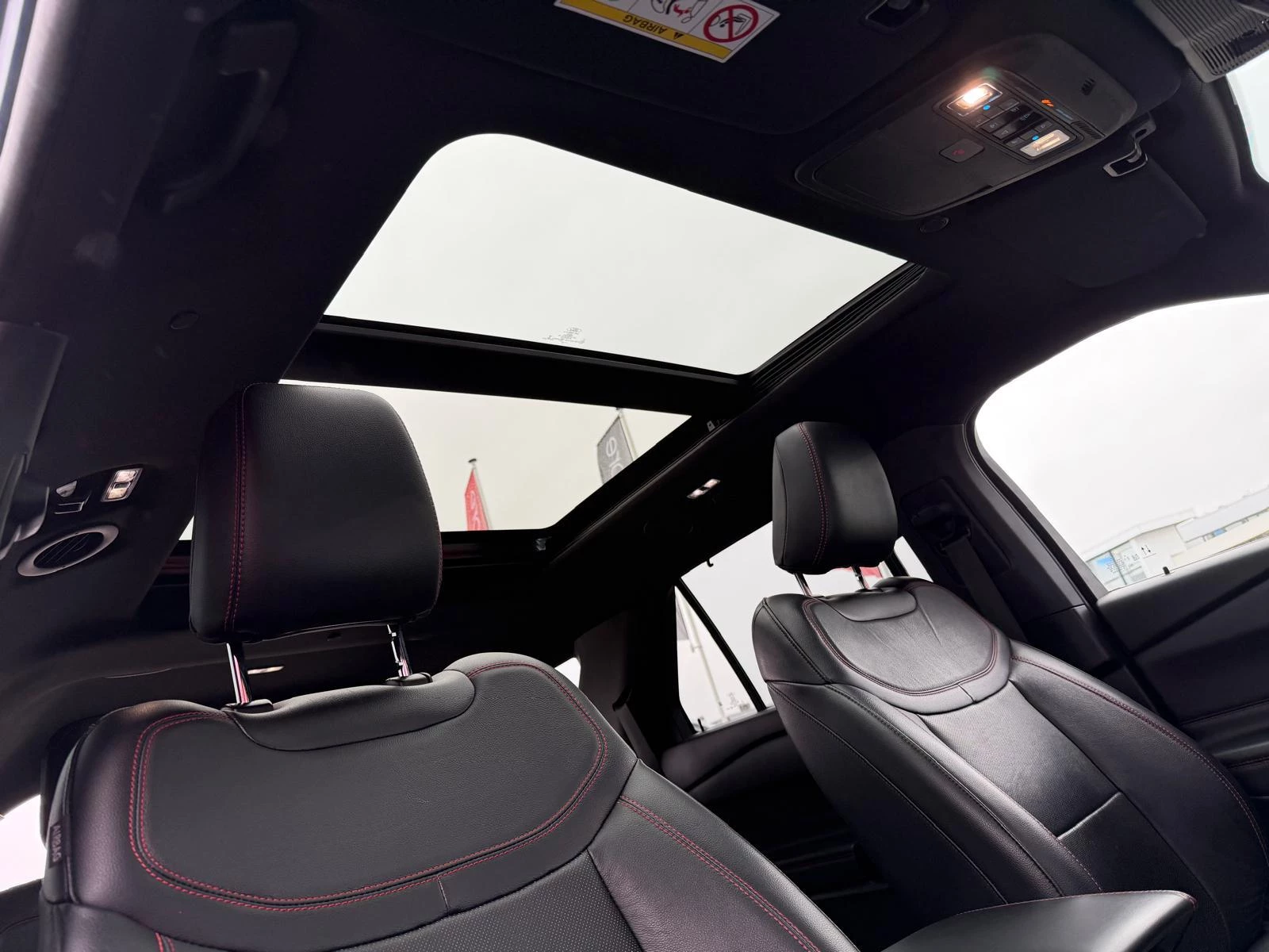 Hoofdafbeelding Ford Explorer