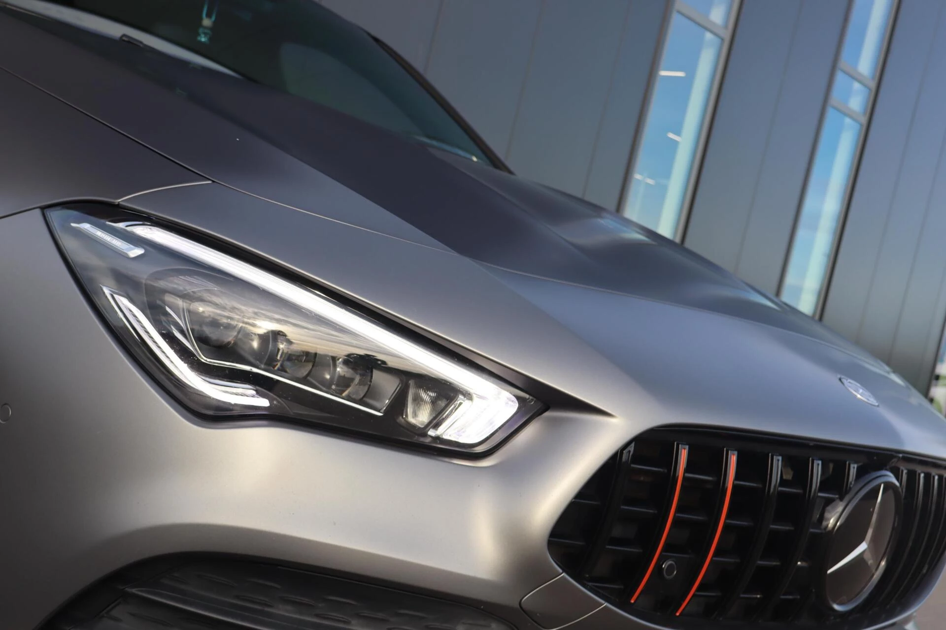 Hoofdafbeelding Mercedes-Benz CLA