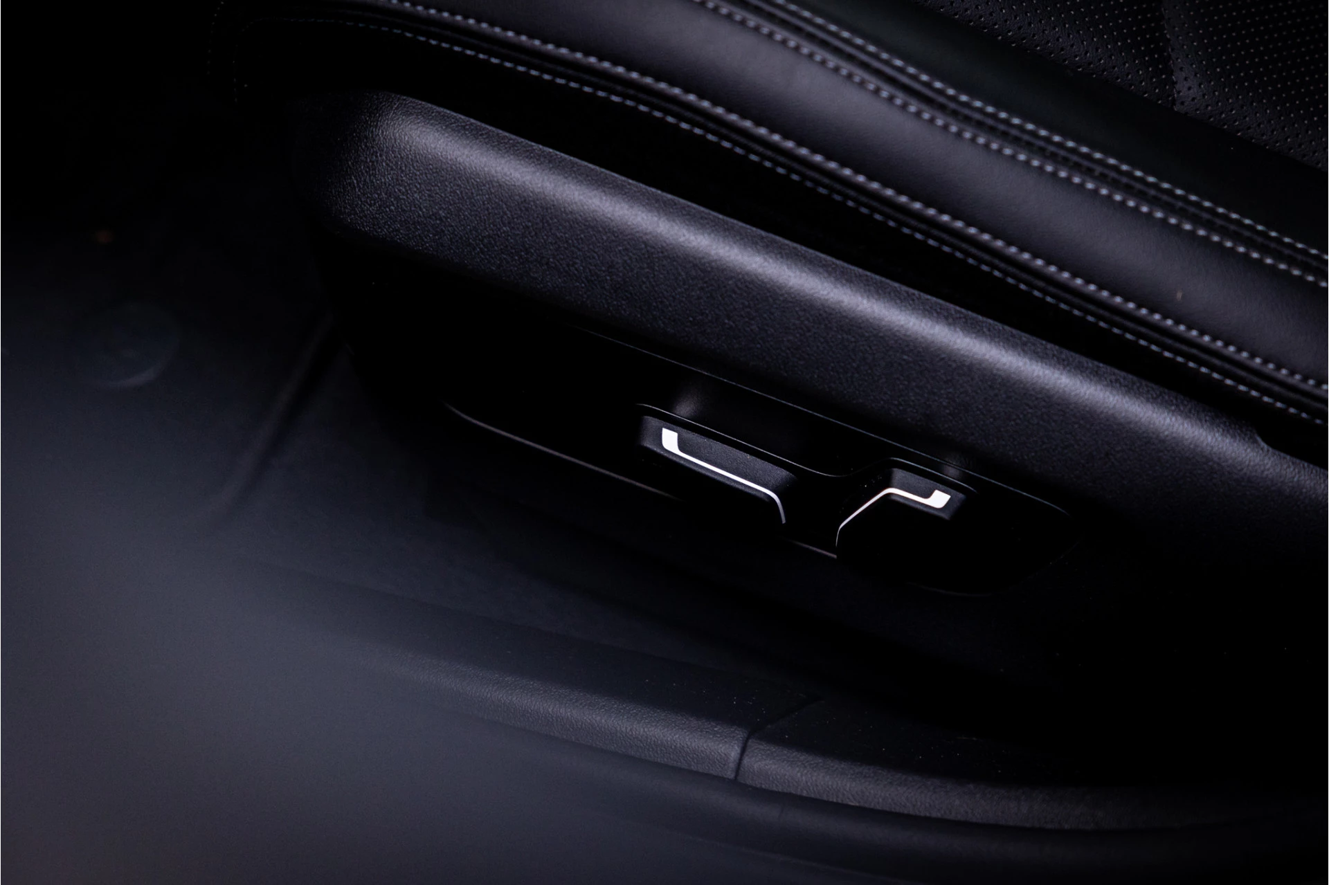 Hoofdafbeelding BMW i5