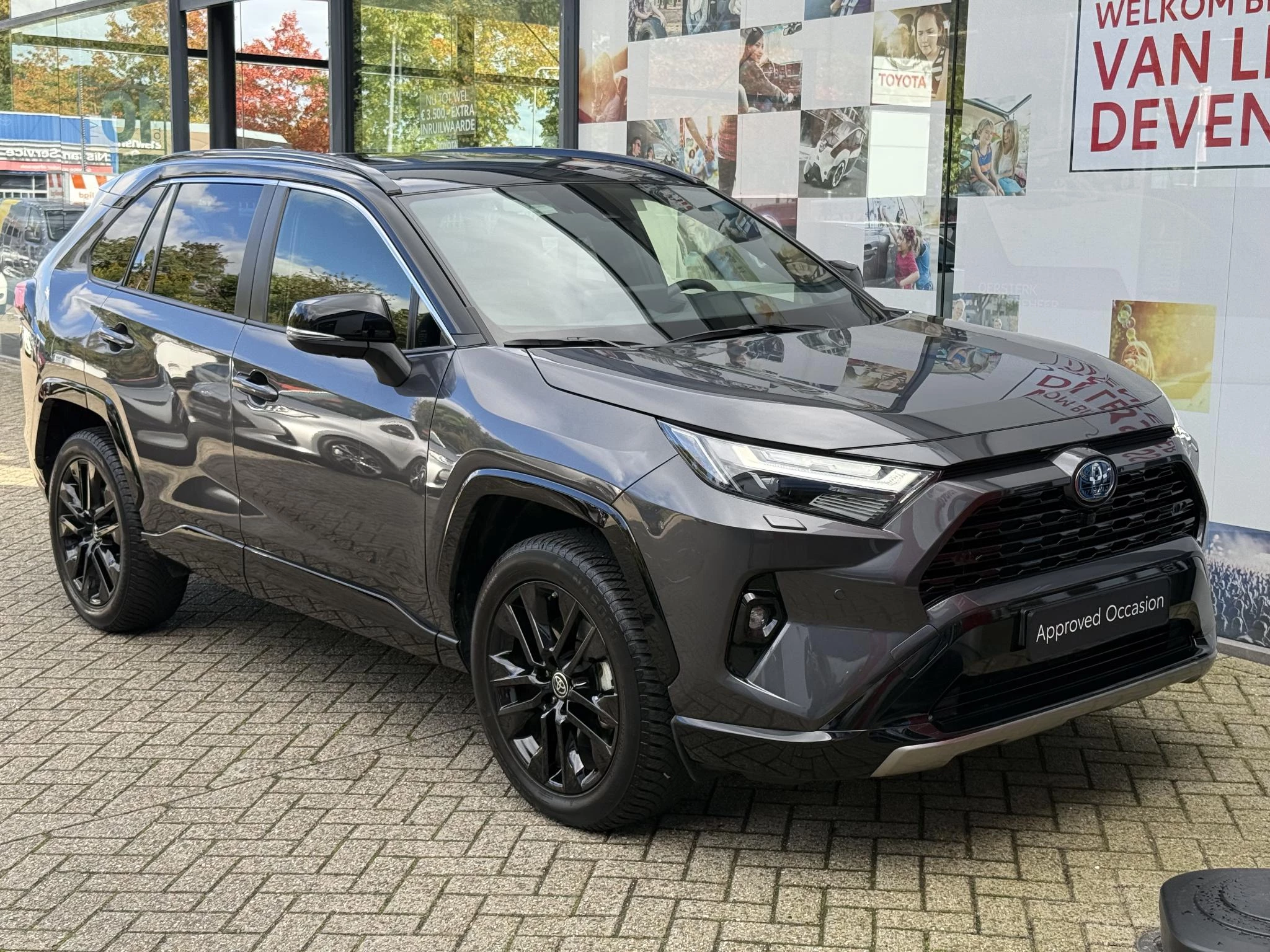 Hoofdafbeelding Toyota RAV4