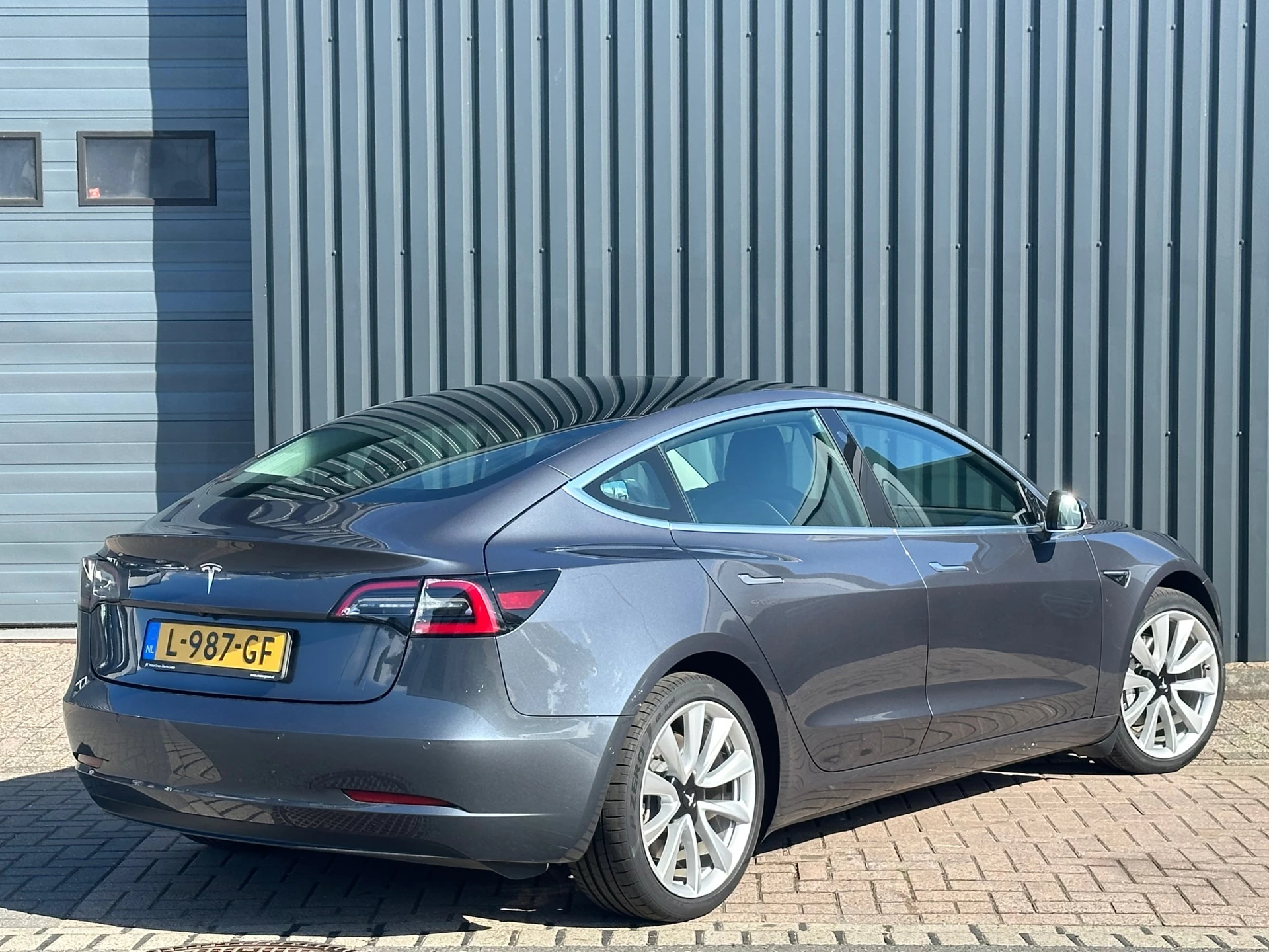 Hoofdafbeelding Tesla Model 3