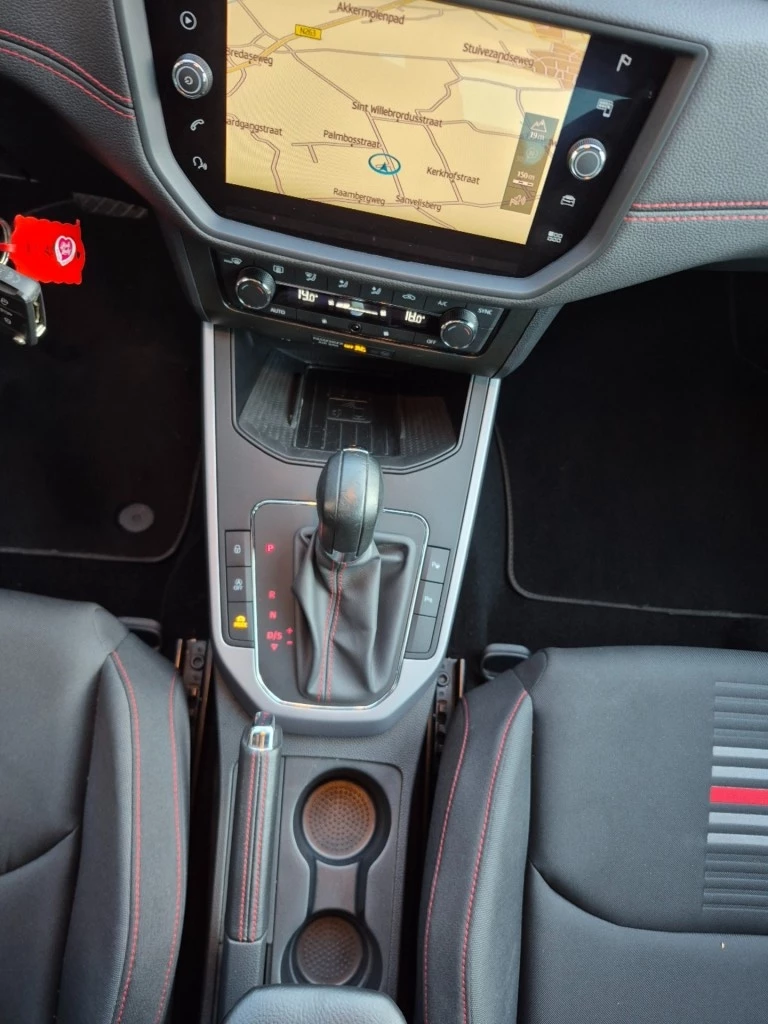 Hoofdafbeelding SEAT Arona