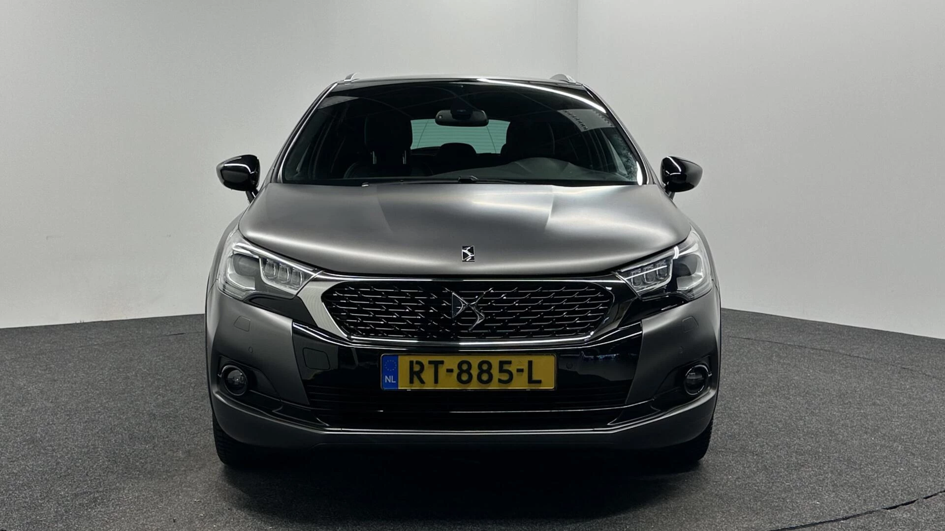 Hoofdafbeelding DS DS 4