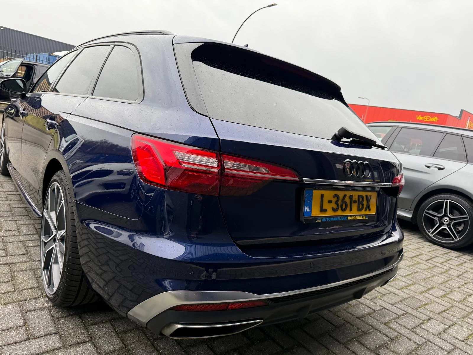 Hoofdafbeelding Audi A4