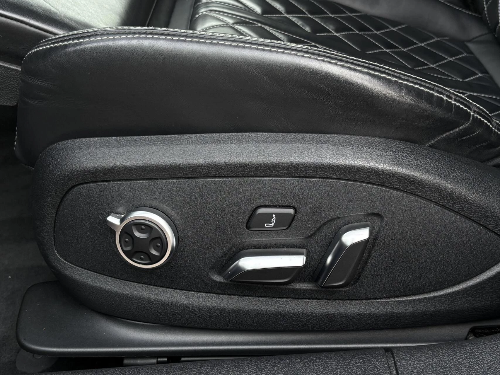 Hoofdafbeelding Audi S5