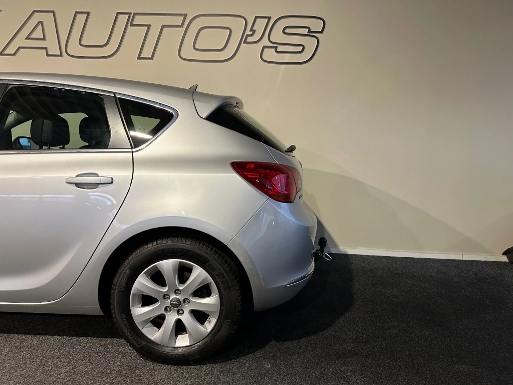 Hoofdafbeelding Opel Astra