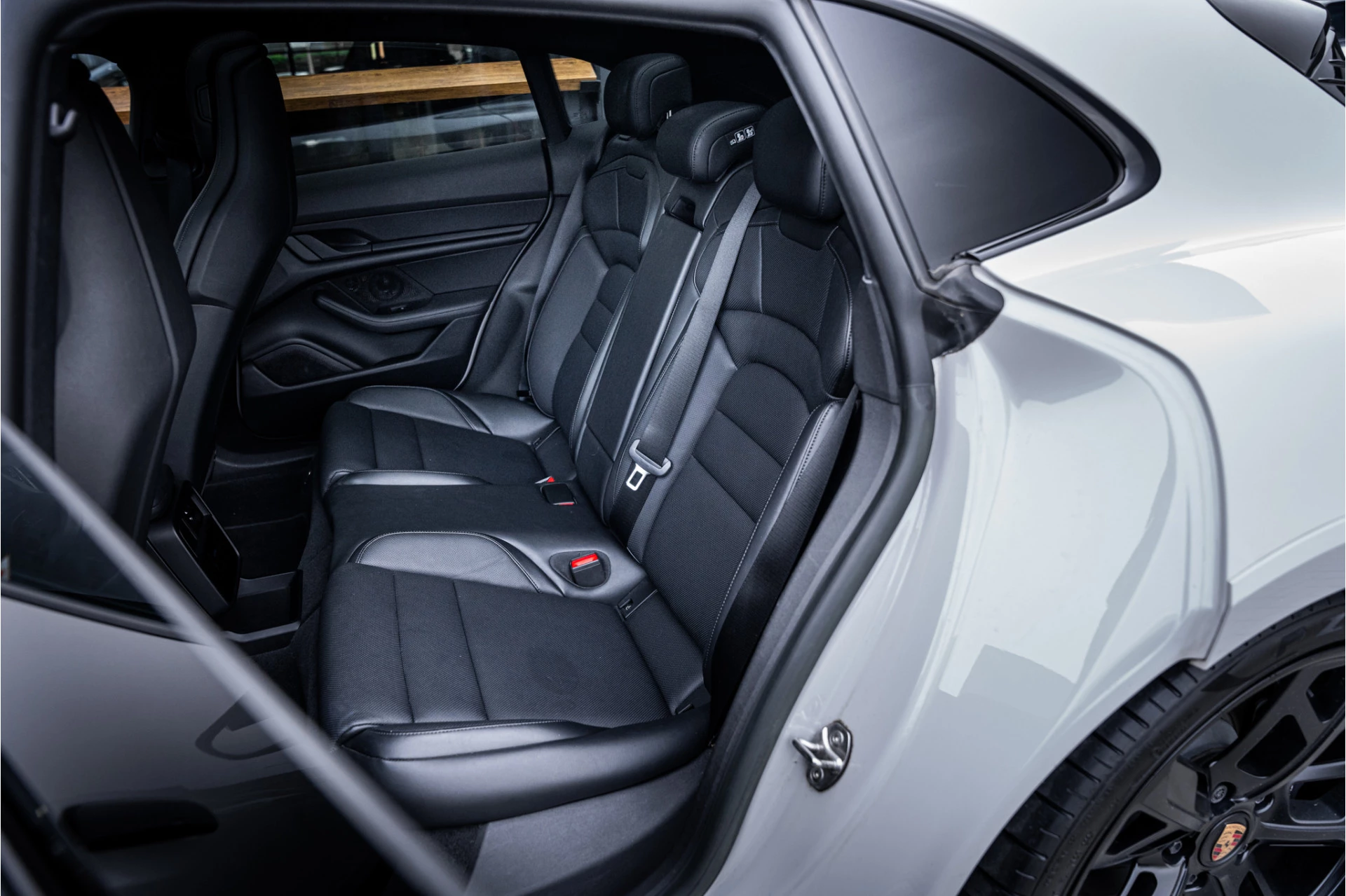 Hoofdafbeelding Porsche Taycan