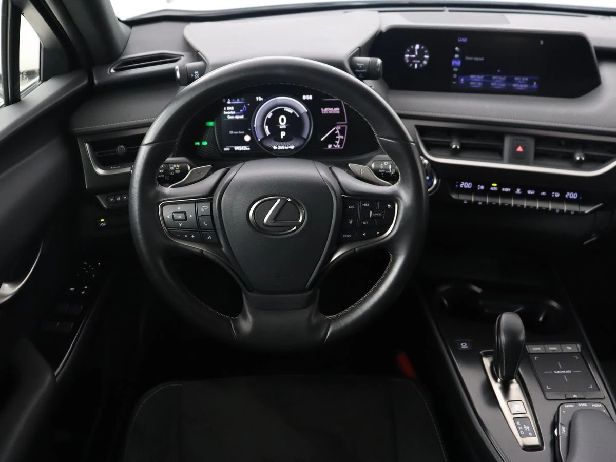 Hoofdafbeelding Lexus UX