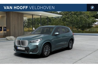 BMW iX1 eDrive20 M Sport / Sportstoelen / Achteruitrijcamera / M Adaptief onderstel / Head-Up / Stuurverwarming / Parking Assistant