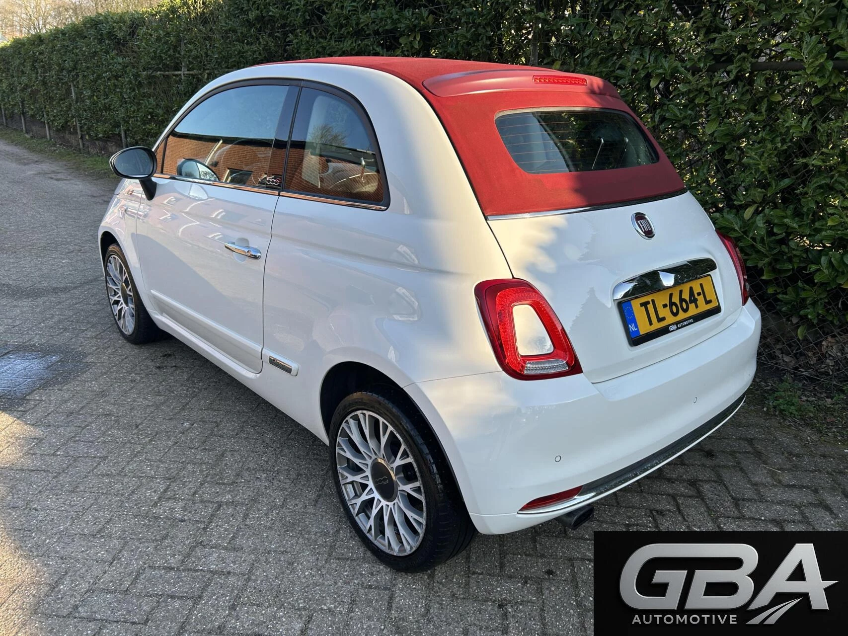 Hoofdafbeelding Fiat 500C