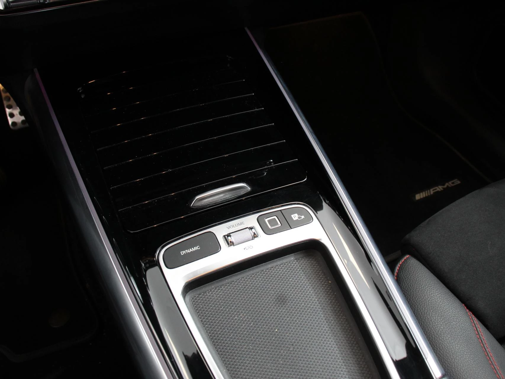 Hoofdafbeelding Mercedes-Benz EQA